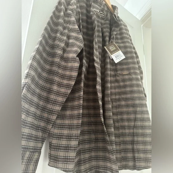 Button down - Picture 4 of 4